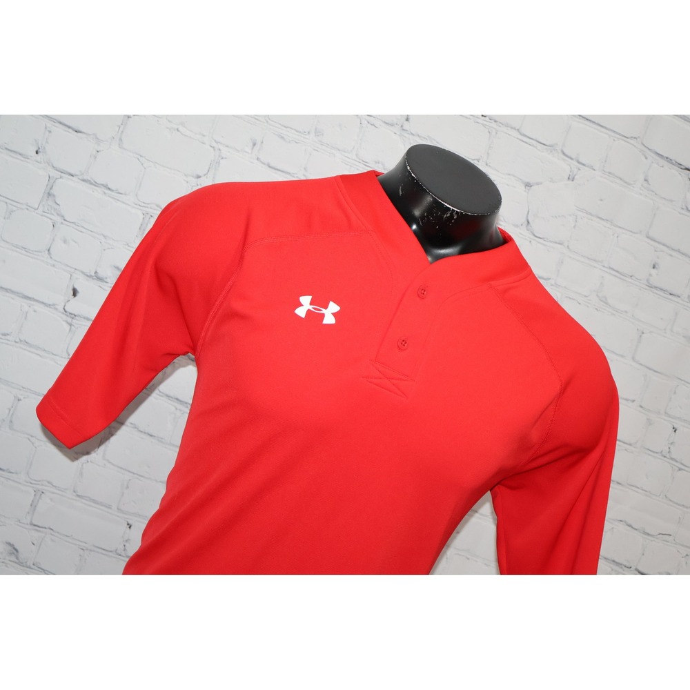 Under Armour Baseball Jersey Men Small Red HeatGear Loose Henley Placket Shirt